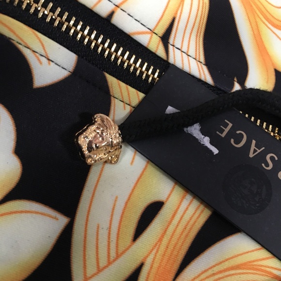 Versace hoodie - Picture 4 of 4